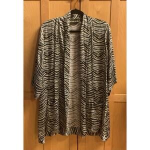 APNY Jacket XL Womens Multi Color, 100% Satin, Pockets and 3/4 Sleeve